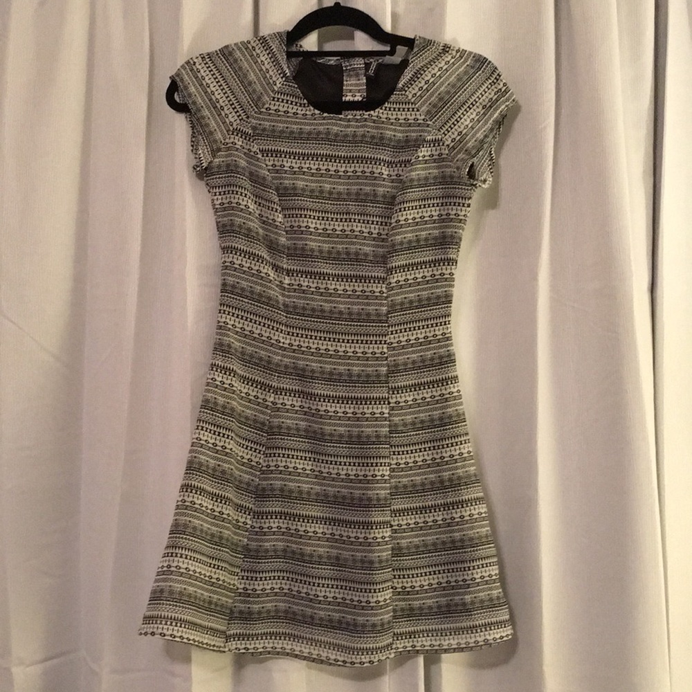 Black and white geometric print fit & flair skater dress princess seams lined